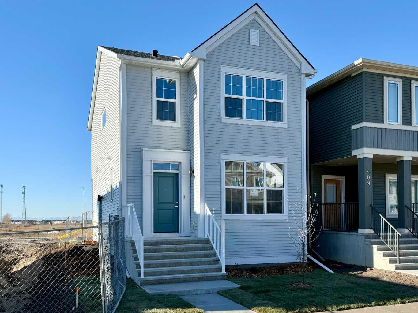 413 Hotchkiss Drive SE