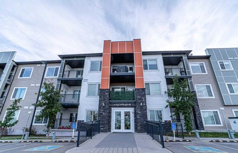 16 Sage Hill Terrace NW 117 Calgary AB T3R 0W7