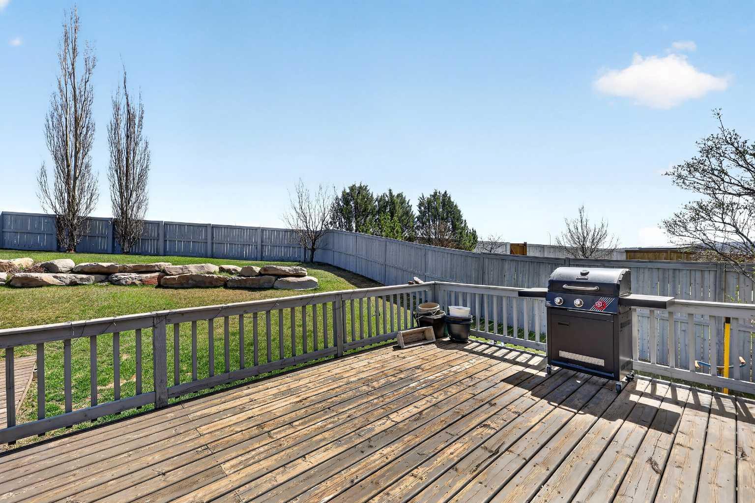 99 Evansmeade Crescent NW