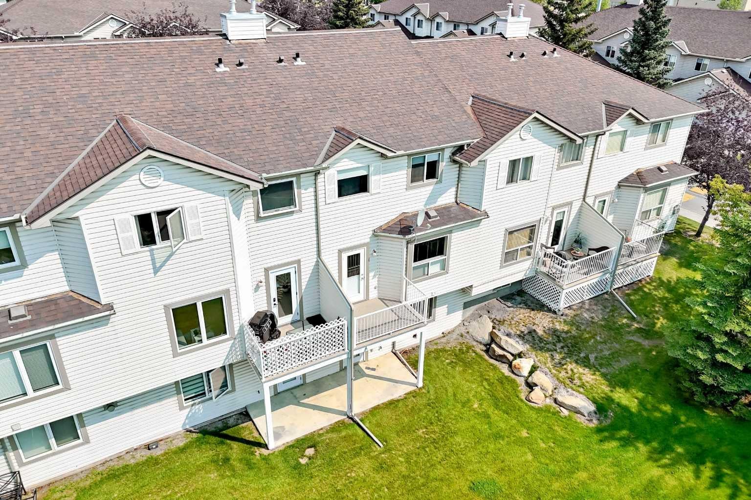 108 Douglas Glen Park SE