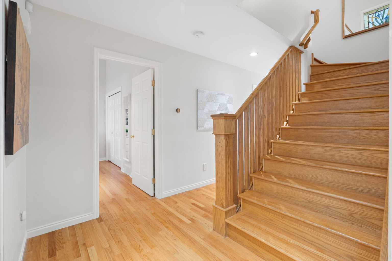 2827 Canmore Road NW