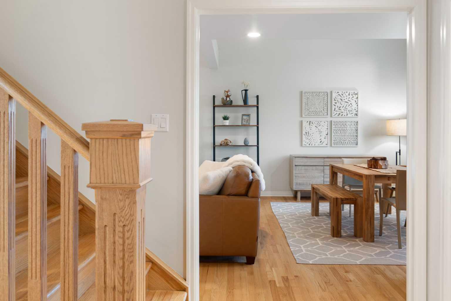 2827 Canmore Road NW