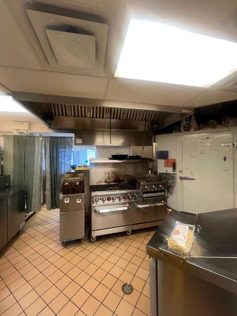 100 Anywhere Calgary AB T2N 0A8