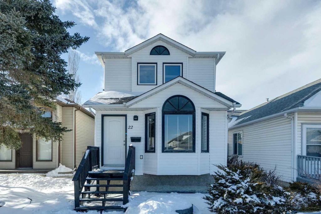 Photo of 22 Hunterhorn Crescent NE, Calgary, AB T2K 6J4 (MLS # A2289065)