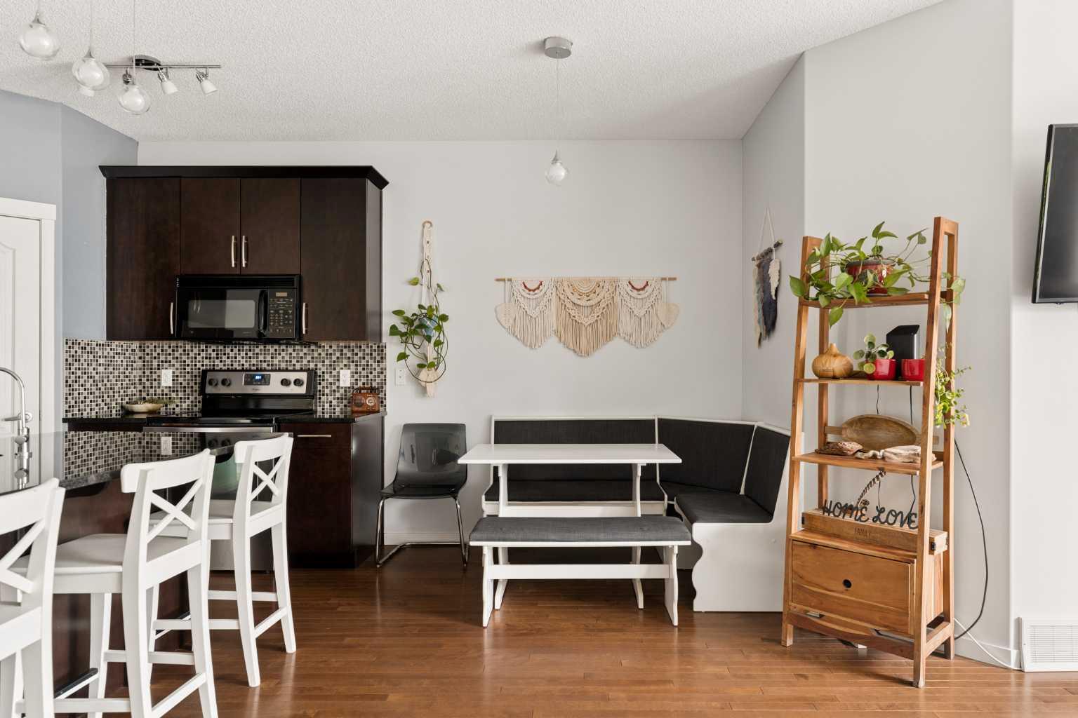 74 Autumn Crescent SE