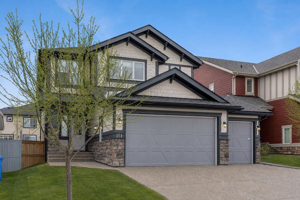 Photo of 151 Stonemere Green, Chestermere, AB T1X 0S2 (MLS # A2338361)