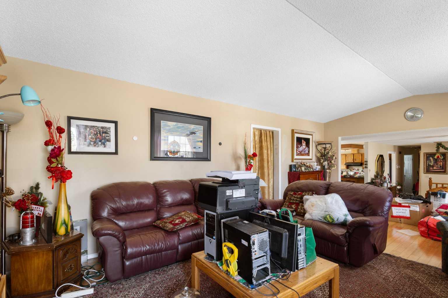 169 Beddington Circle NE