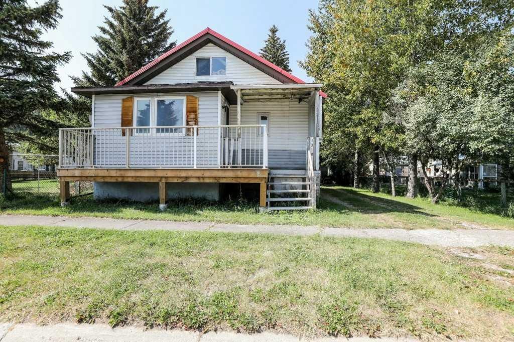 Photo of 1310 83 Street, Coleman, AB T0K 0M0 (MLS # A2286478)