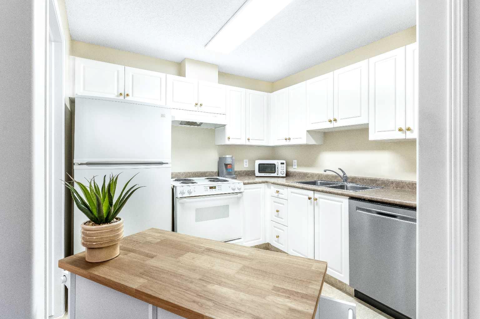 5000 Somervale Court SW 136