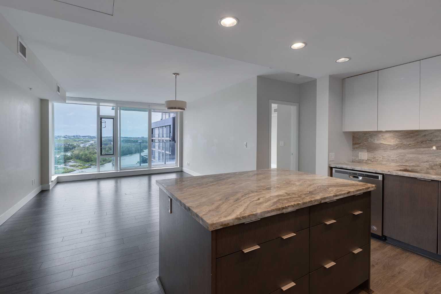 519 Riverfront Avenue SE 1504