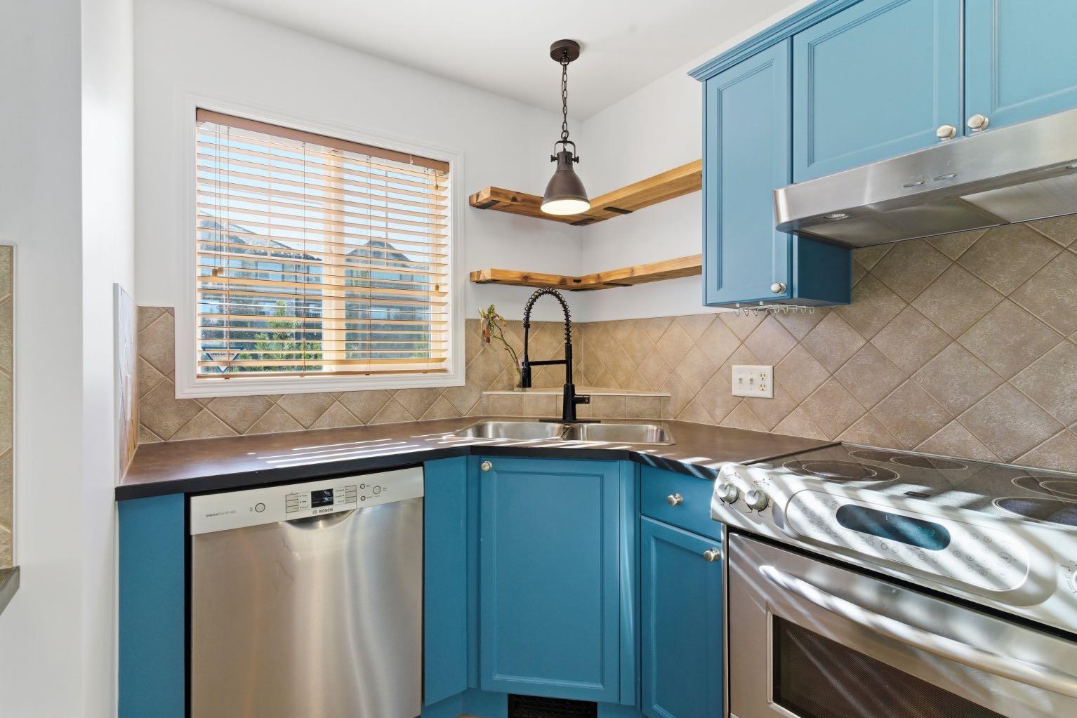 140 Sagewood Boulevard SW 1101