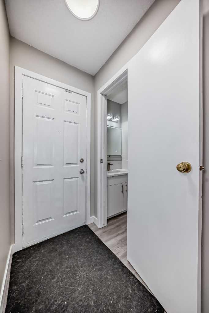 2727 Rundleson Road NE 38
