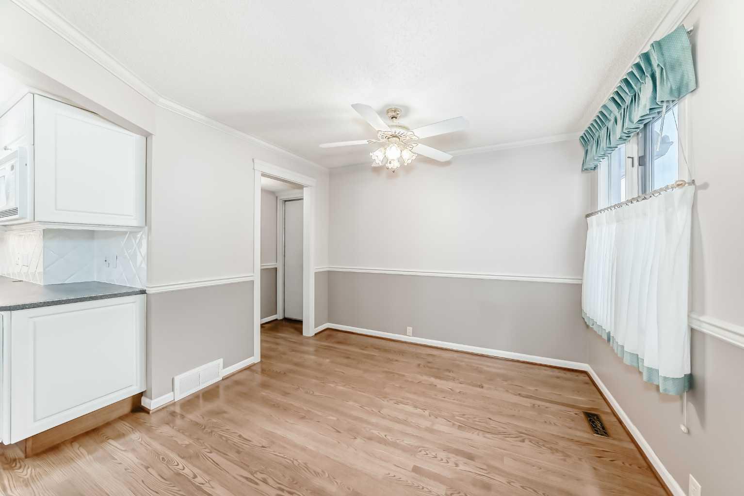 22 Wood Crescent SW