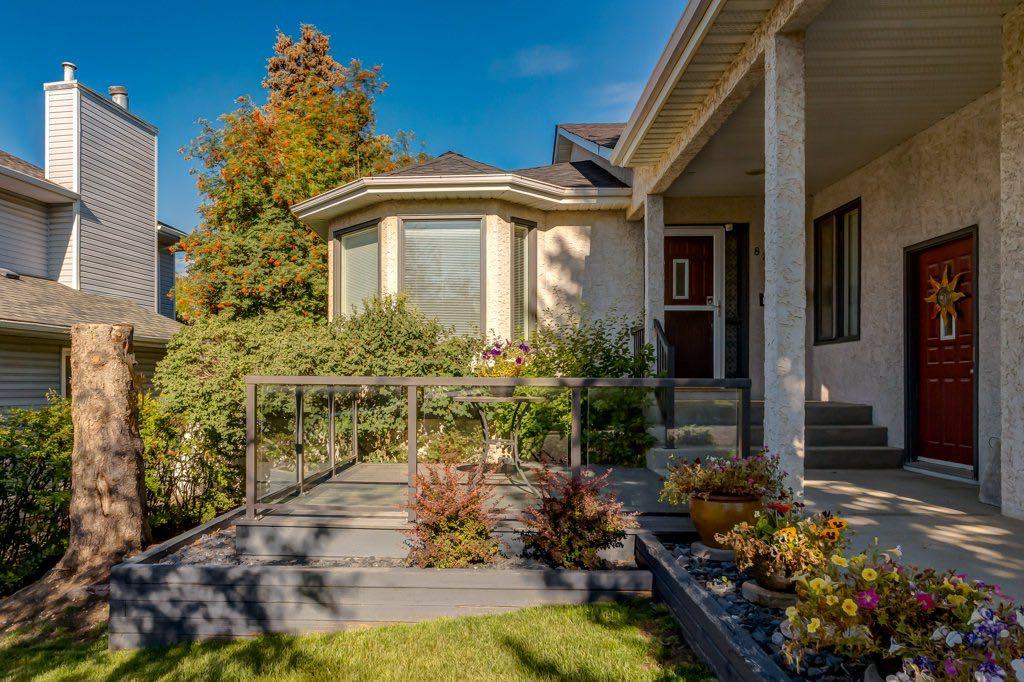 82 Hawkdale Circle NW