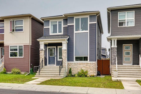 Photo of 24 Corner Meadows Park NE, Calgary, AB T3N 1B8 (MLS # A2331470)
