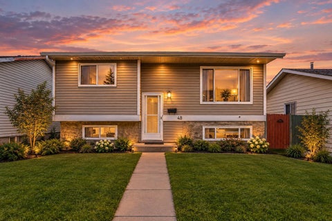 Photo of 48 Falton Rise NE, Calgary, AB T3J 1W9 (MLS # A2343097)