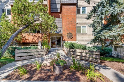 Photo of 222 5 Avenue NE #404, Calgary, AB T2E 0K6 (MLS # A2350031)