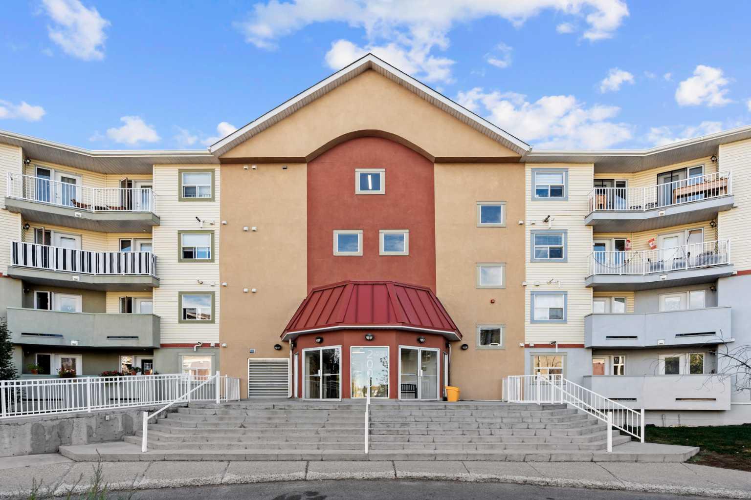 700 Willowbrook Road NW 2401