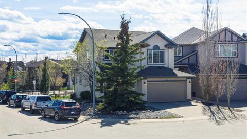 Photo of 110 Tuscany Summit Green NW, Calgary, AB T3L 0B8 (MLS # A2315282)