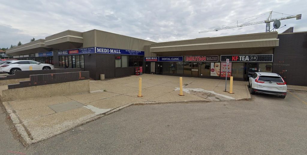 Photo of 2829 MILLWOODS Road NW, Edmonton, AB T6K 4A9 (MLS # A2277939)