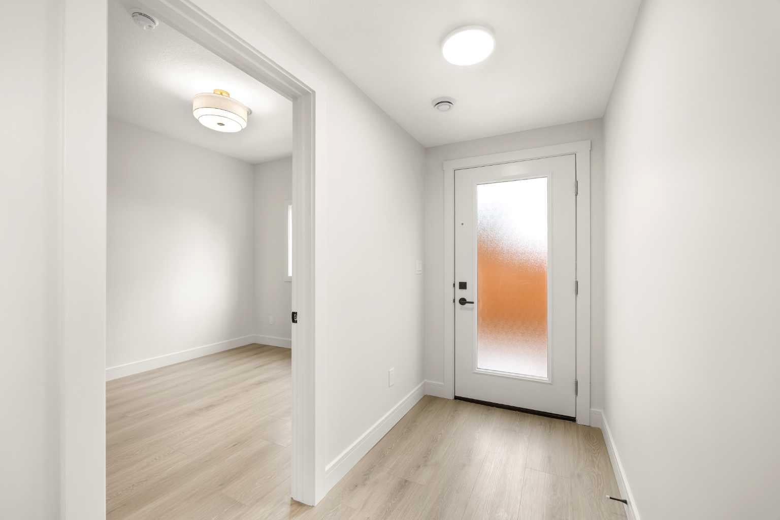 67 Panatella Square NW 305