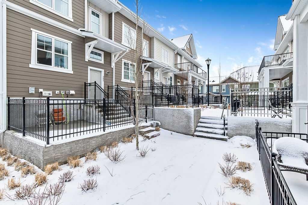 Photo of 305 Cranbrook Walk SE, Calgary, AB T3M 2V5 (MLS # A2300940)