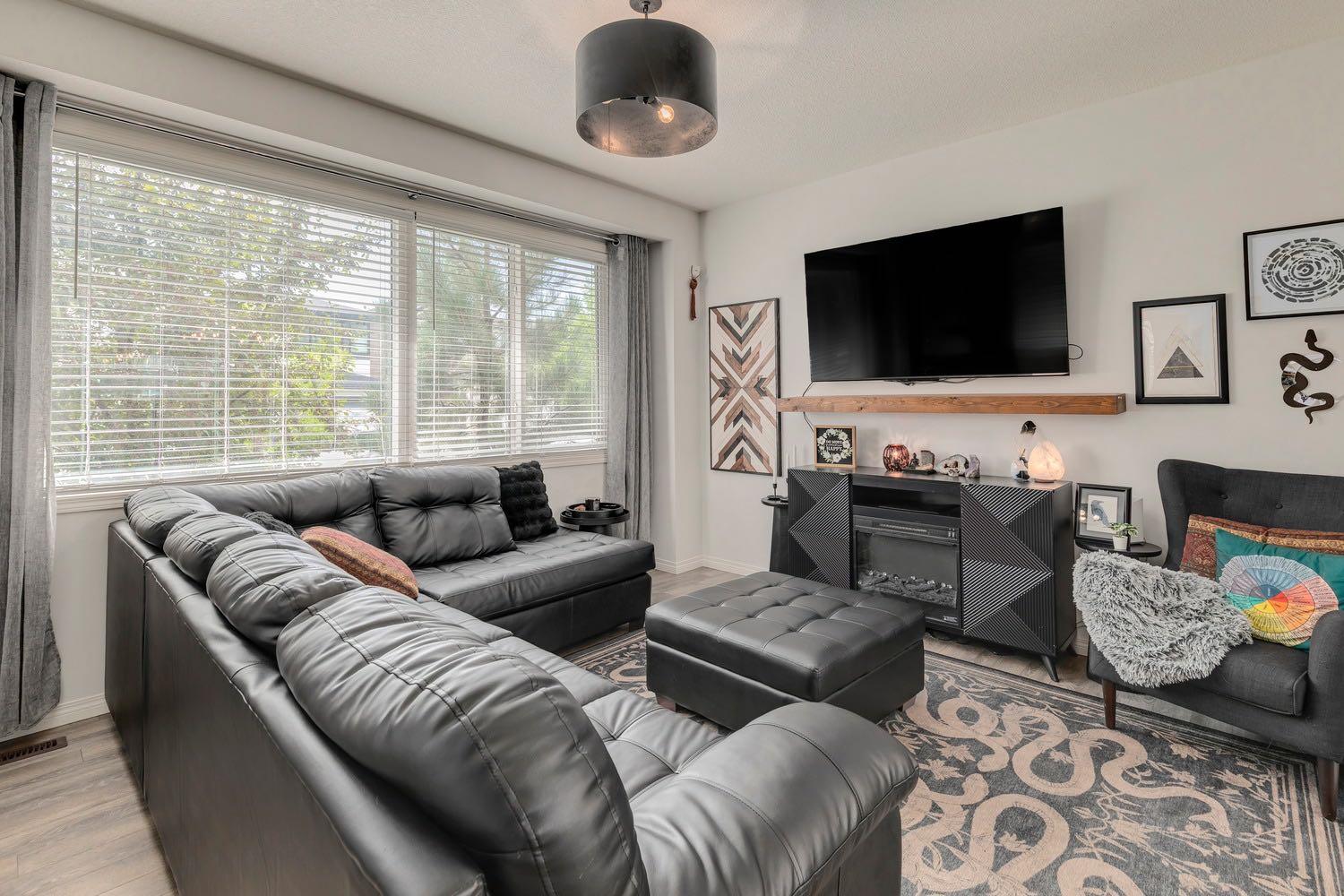53 Seton Manor SE