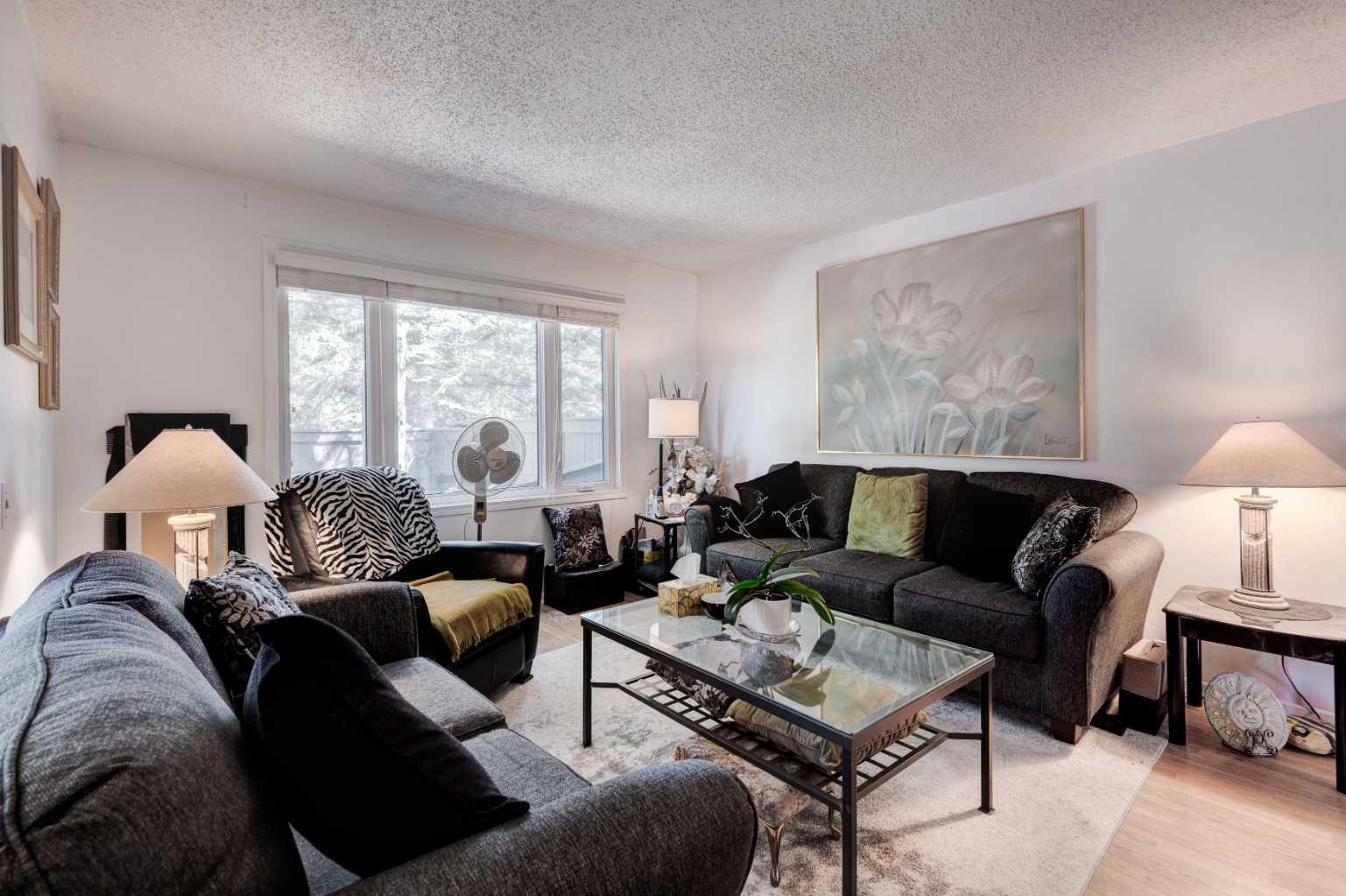 2300 Oakmoor Drive SW 110