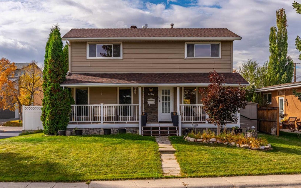 Photo of 404 Attica Drive SE, Calgary, AB T2H 1P6 (MLS # A2350899)
