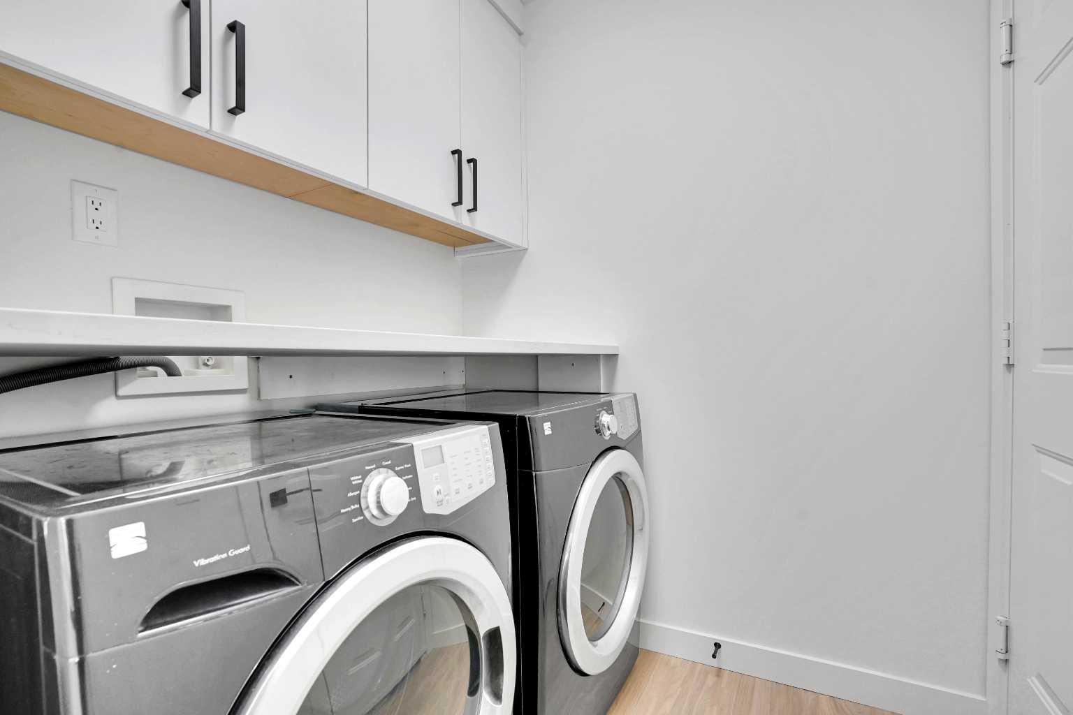 55 Coral Springs Close NE