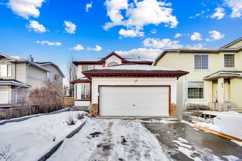 55 Coral Springs Close NE Calgary AB T3J 3K6