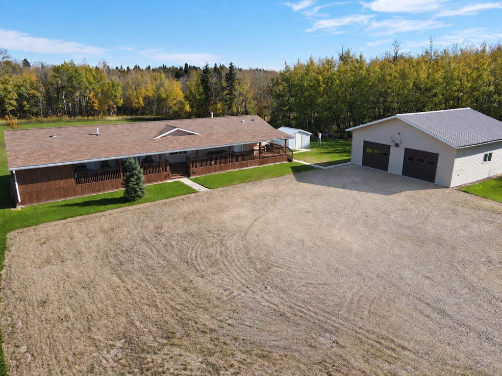 Photo of 57315 Range Road 85, Rural Lac Ste. Anne County, AB T0E 1N0 (MLS # A2348795)