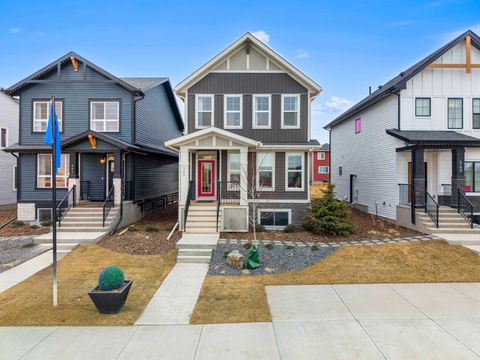 Photo of 545 Bridgeport Street, Chestermere, AB T1X 3E1 (MLS # A2285499)