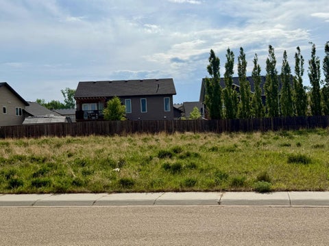 Photo of 4009 42 Street Close, Ponoka, AB T4J 0A4 (MLS # A2316102)