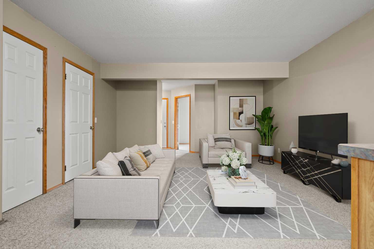 1211 Eagleview Place NW