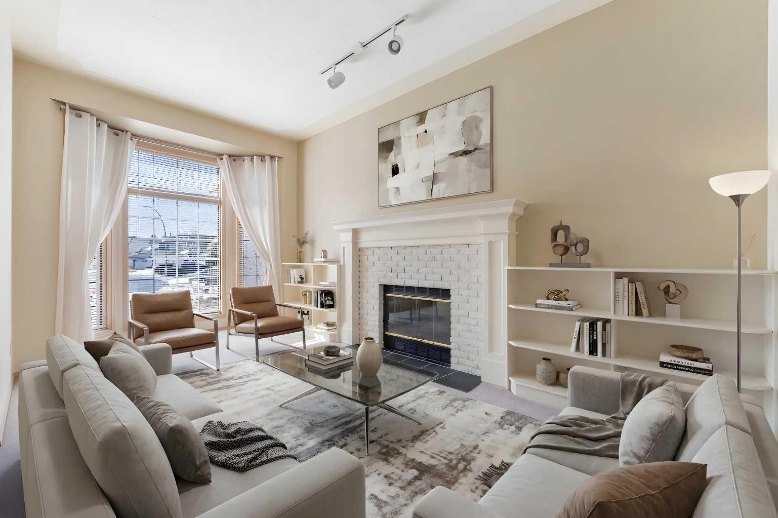 251 Hampshire Place NW