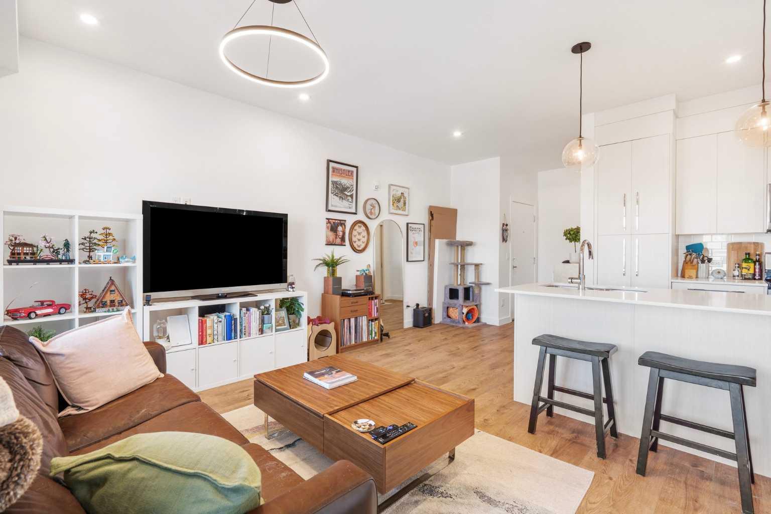 681 Savanna Boulevard NE 2415