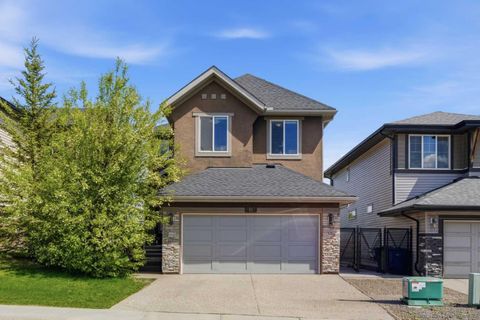 Photo of 21 Evansview Manor NW, Calgary, AB T3P 0J7 (MLS # A2289460)