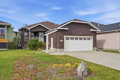 Photo of 407 Lineham Acres Bay NW, High River, AB T1V 1T3 (MLS # A2349915)