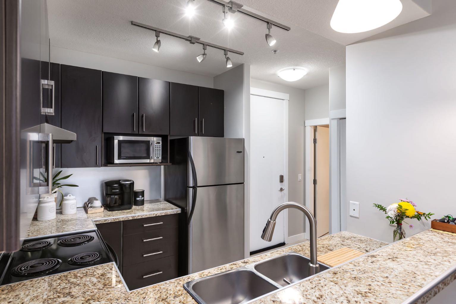 880 Centre Avenue NE 309