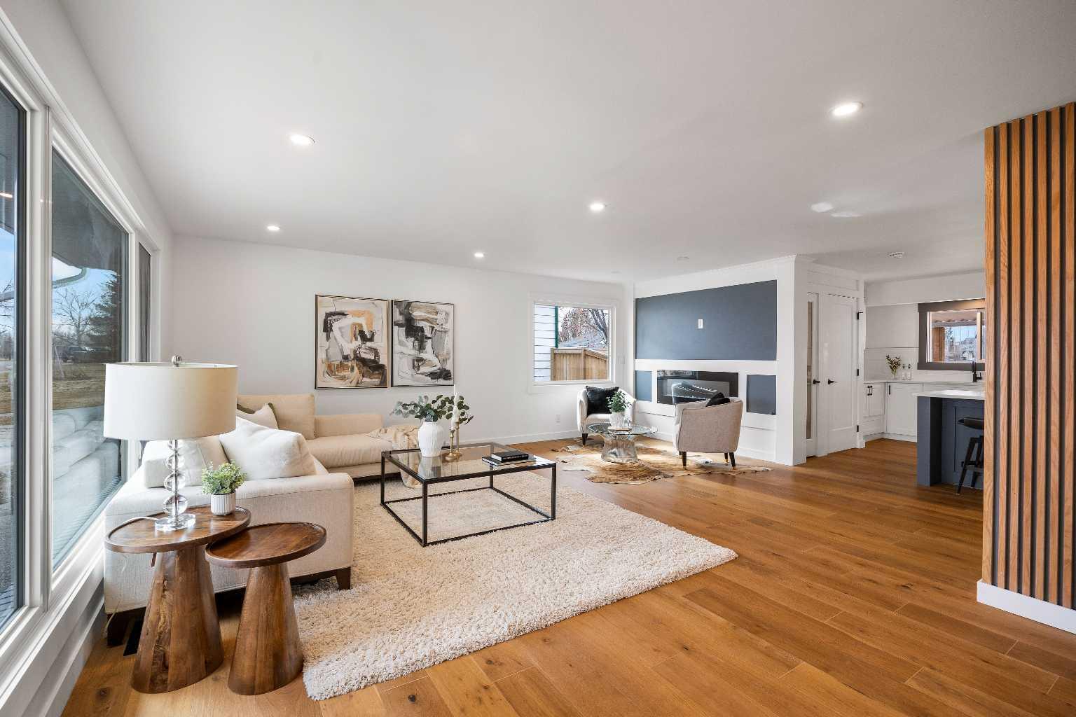 1040 Lake Ontario Drive SE