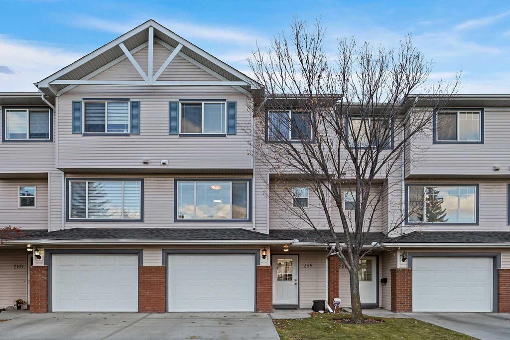 Photo of 258 Rocky Ridge Court NW, Calgary, AB T3G 4S8 (MLS # A2269726)