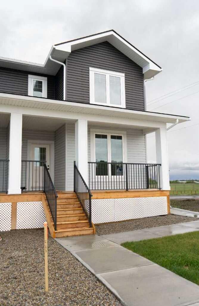 Photo of 1903 Mccaskill Drive, Crossfield, AB T0M 0S0 (MLS # A2351734)