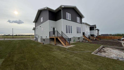 Photo of 1903 Mccaskill Drive, Crossfield, AB T0M 0S0 (MLS # A2351734)
