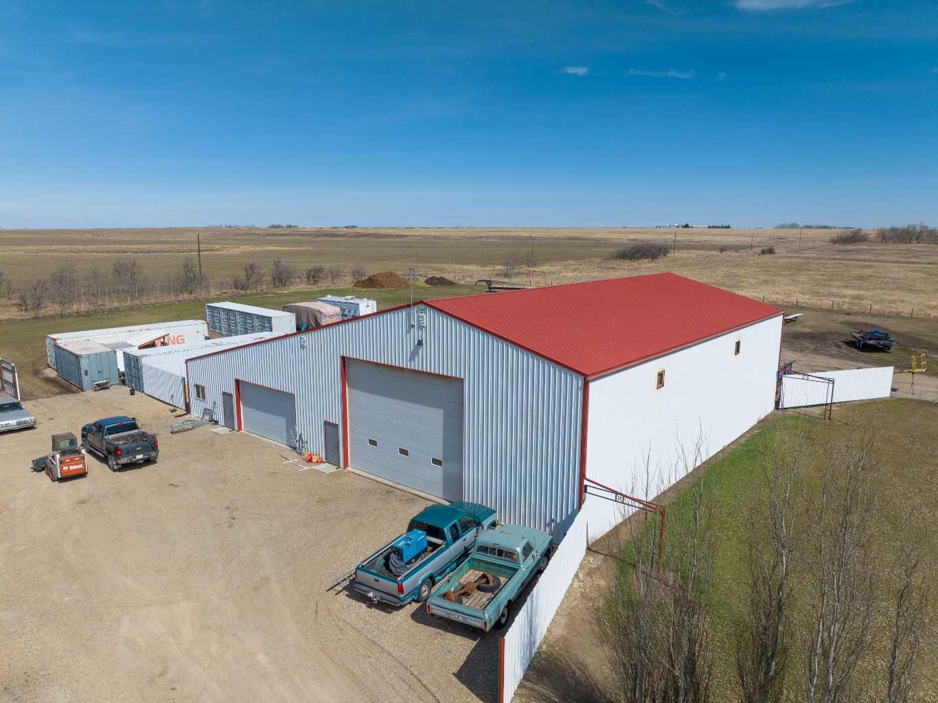 6-255077 Range Road 255