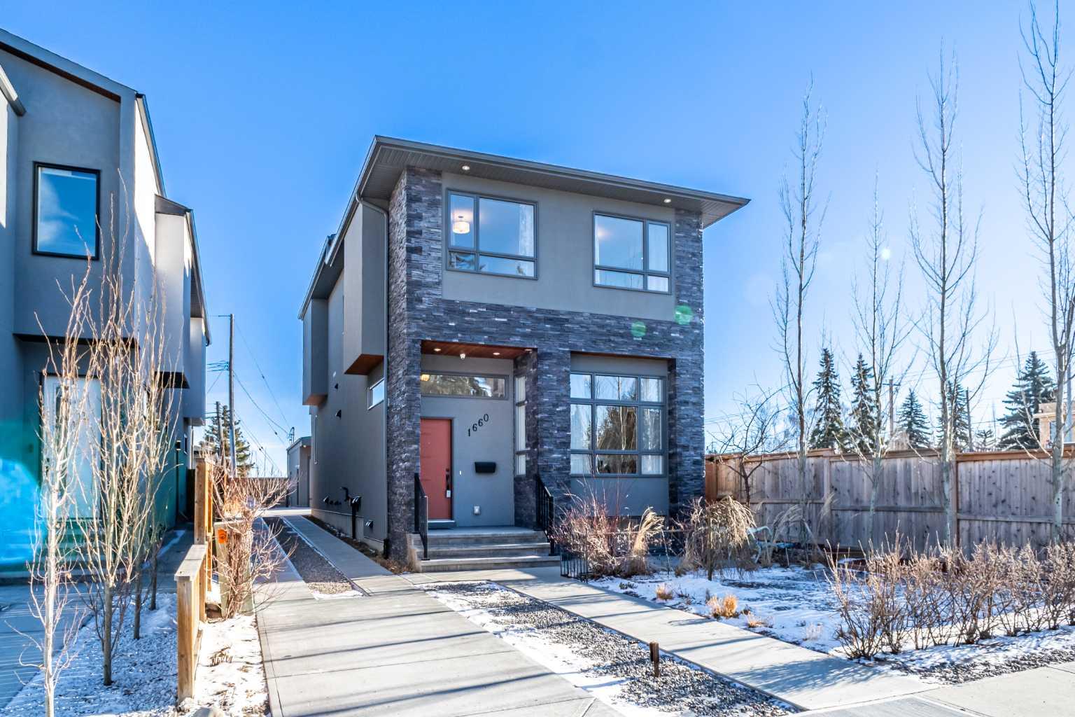 1660 42 Street SW
