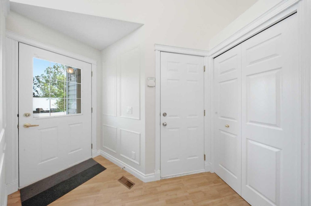 Photo of 33 MARTIN CROSSING Green NE, Calgary, AB T3J 3P1 (MLS # A2341149)