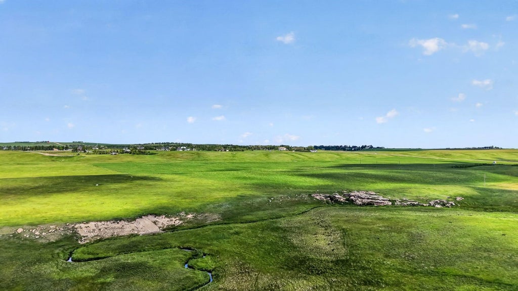 Photo of 238 Sage Valley Common NW #516, Calgary, AB T3R 1X8 (MLS # A2322828)