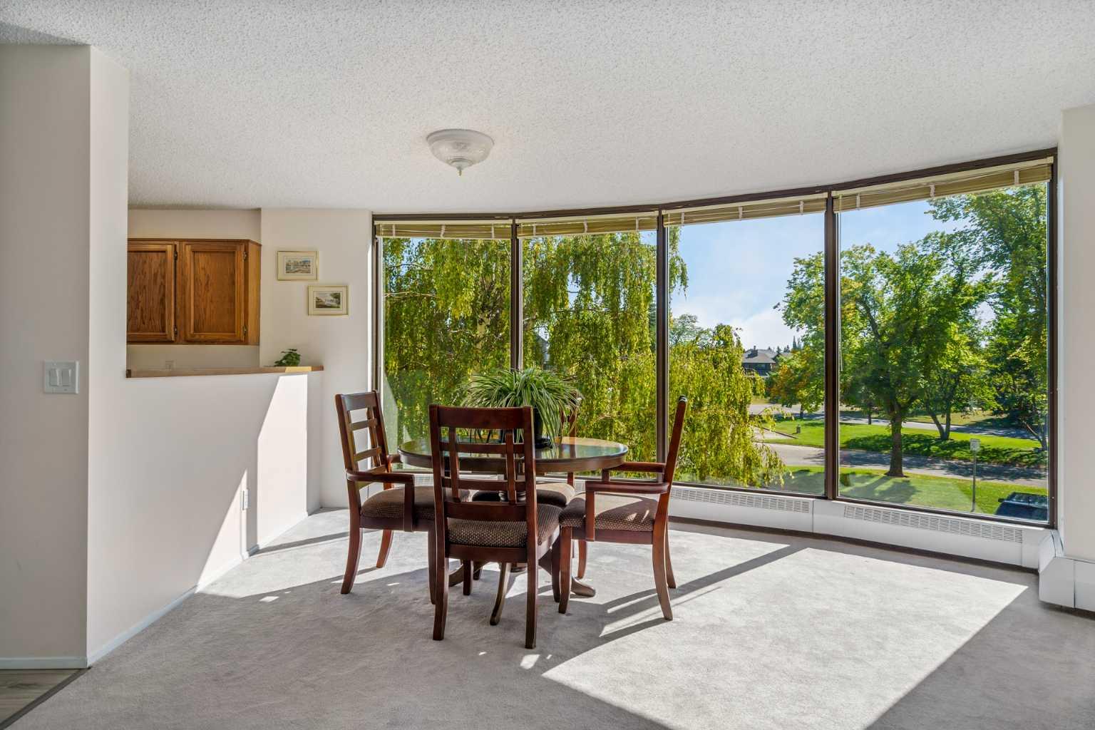 20 Coachway Road SW 221