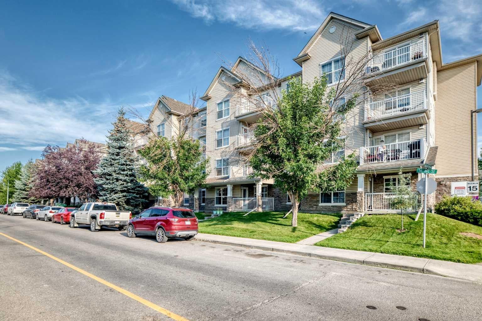 2000 Applevillage Court SE 411